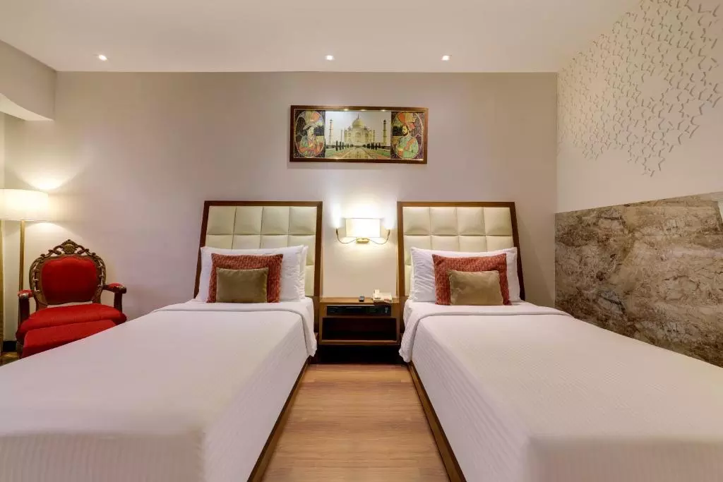 Saura Hotel Agra